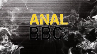 Anna De Ville élvezi a gigászi faszt