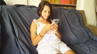 Amatőr anális sex egy latina zsenge csajjal