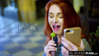 BlackedRaw - Lacy Lennon szereti a termetes farkat
