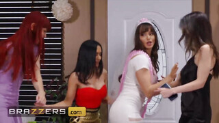 Brazzers - Lotyó csajok a leány búcsún kufirconlak