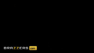 Brazzers - Cherie Deville tinédzser hapsival kupakol