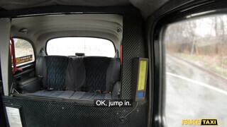 Fake Taxi - Liza Billberry popóját a taxis keféli