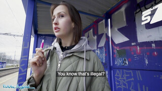 Public Agent - Zsenge gádzsi pénzért kufircol