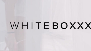WHITEBOXXX - Vinna Reed kufircol a személyi edzőjével
