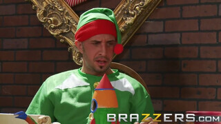 BRAZZERS - Cosplayes pali keféli a milfeket