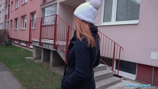 Jenny Manson a csinos orosz csajszika - Public Agent