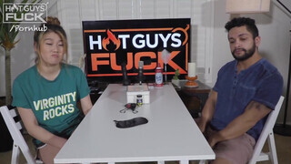 Hot guys fuck - a japán pipi nagyon örül a óriási fasznak
