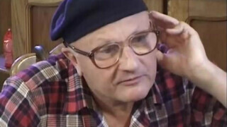 George Bácsi fiatal macát kúr
