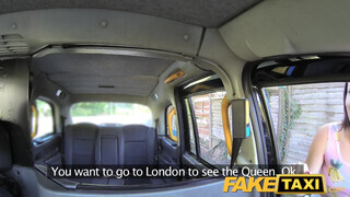 FakeTaxi - Dél Amerikai szuka szexel a taxissal