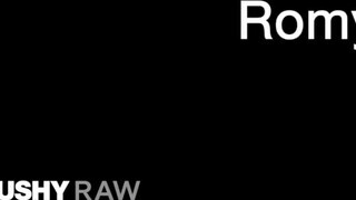 TUSHYRAW - Romy Indy a csinos latin