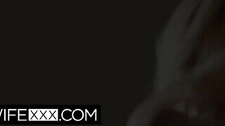 HotwifeXXX - Natalia Queen imádja a óriási rúdat