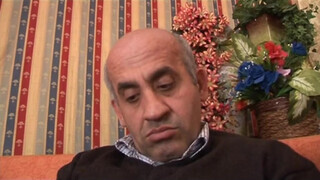 Korosodó hapsi faszára rácuppan a tinédzser maca