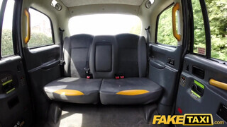 Fake Taxi - Ashleigh Devere a gigászi didkós csajszika
