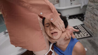 Brazzers - Scarlit Scandal és Tokyo Lynn édeshármasban kufirconlak