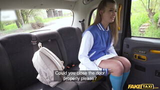 Fake Taxi - Magas sulis bige szexelni akart