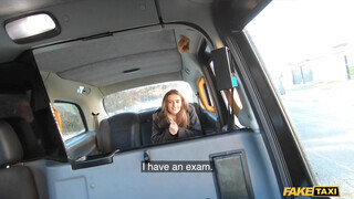 Fake Taxi - 18 éves nőci análba kefélve