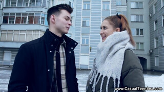 Casual Tinédzser Szex - Iris Kiss Kiss a cuki kicsike orosz fiatal