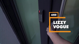 POV - Három tinédzser nőci megosztja a hímvesszőt