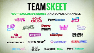 TeamSkeet - Katrina Jade turázás közben kufircol