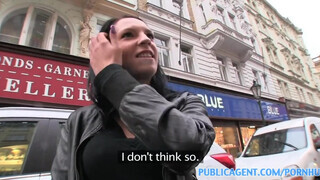 PublicAgent - Tini szuka felszedve az utcán