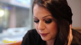 Anissa Jolie a óriási cickós milf