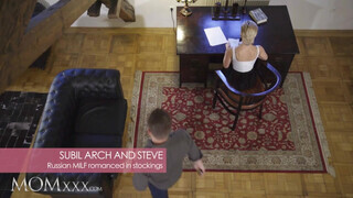 MOMxxx - Subil Arch a vadító orosz mami