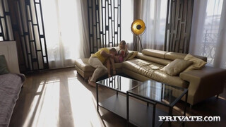 Private com - Monika Fox minden puncija megkefélve