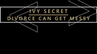 Karups - Ivy Secret a óriási tőgyes bombázó milf
