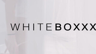 WHITEBOXXX - Adelle Sabelle a szenvedélyes francia nőci