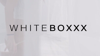 WhiteBoxxx - Bunny Love a vékony magyar cigó csaj