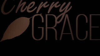Cherry Grace a hatalmas popós csajszika