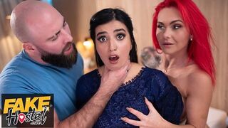 Szégyenlős pakisztáni nőci felébred szexuálisan egy édeshármasban perverz brit párral