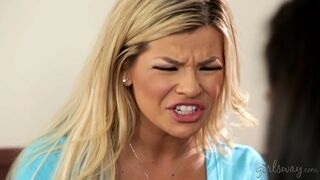 Abby Lee Spanyol és Adriana Sephora forró tinédzser leszbi játékai