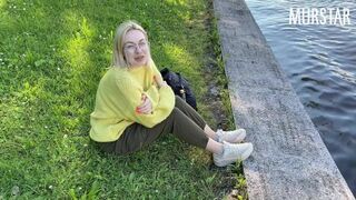 Web Camos gádzsi szopásért kap pénzt a parkban