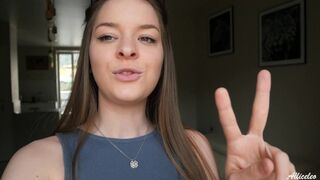 Nyerd meg az ingyenes privát élő show-t! gyors dugás a mosogató ellen a gyöngéd napsugarak között